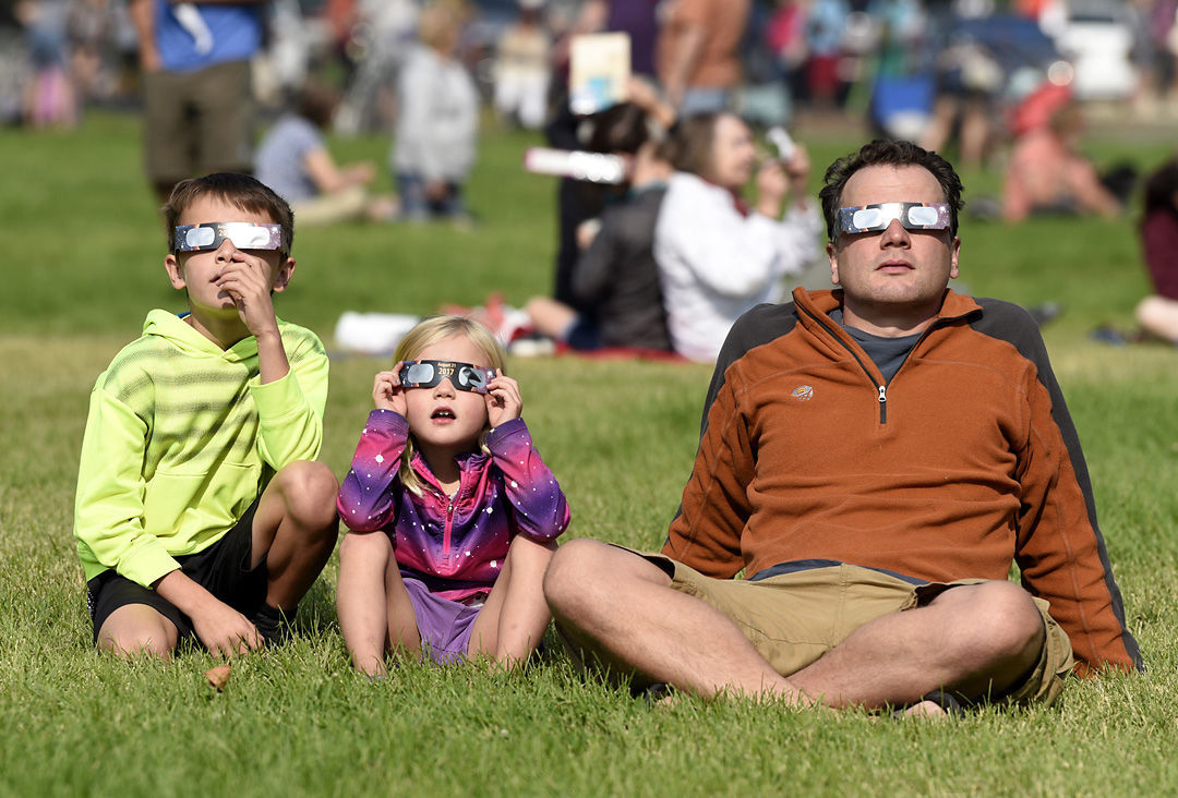 missoula eclipse viewing 10.jpg